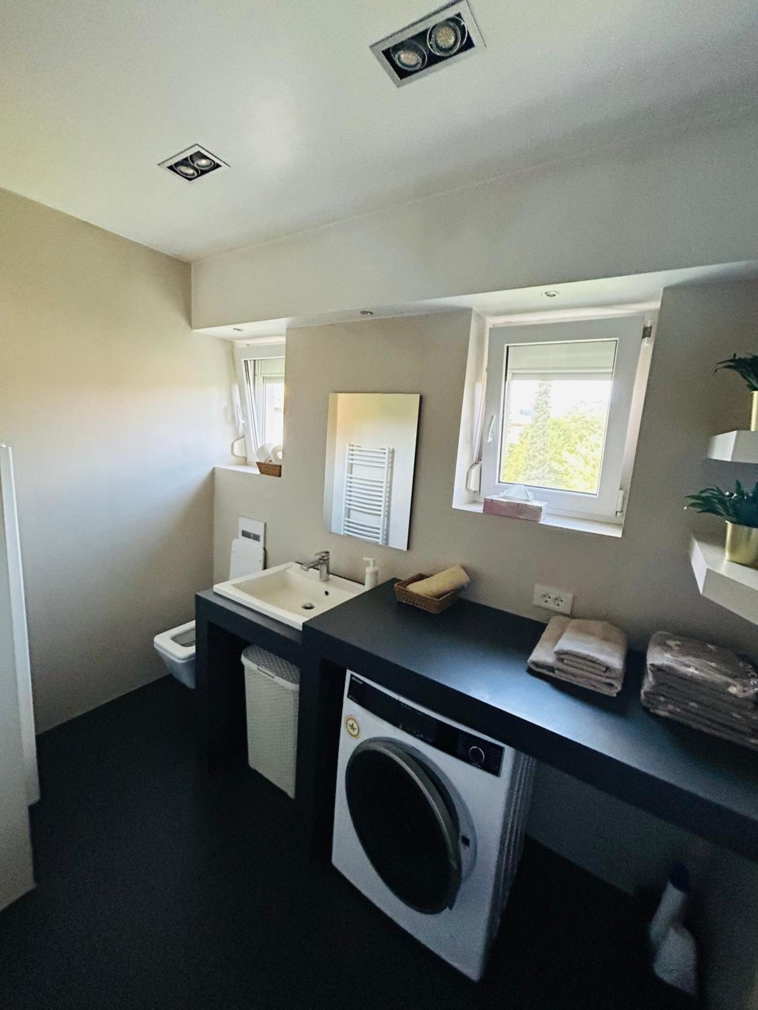Appartamento Mia Casa Es Su Casa. Near The City Center& Free Parking